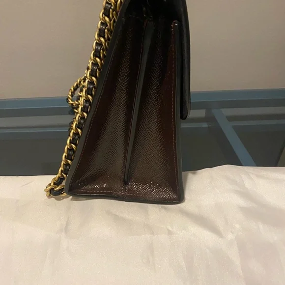 Elegant Burgundy Leather Shoulder Bag - Picture 6 of 6